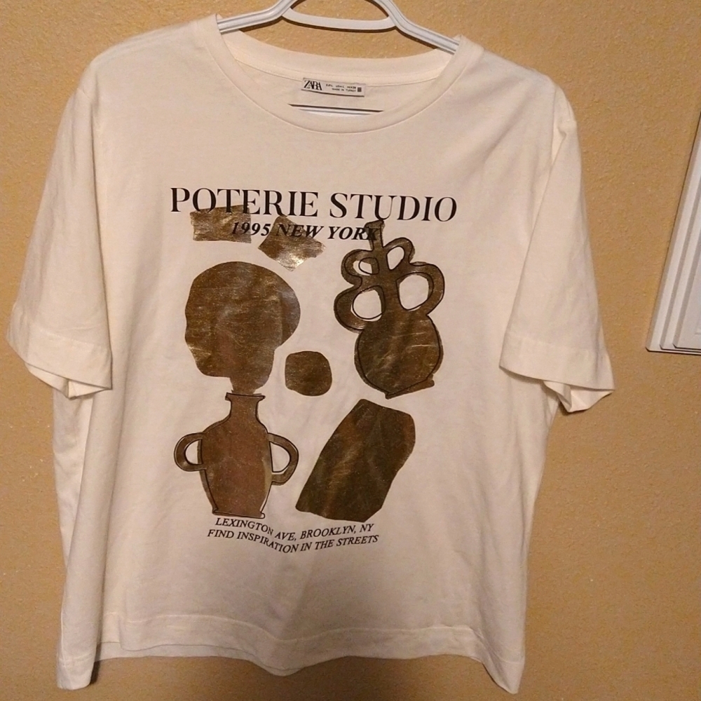 Zara "Poterie Studio" Graphic T-shirt - Picture 3 of 5